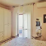 A Casa Di Cecy 4* Agropoli