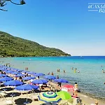 A Casa Di Cecy Bed & Breakfast 4*