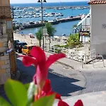 A Casa Di Cecy 4* Agropoli