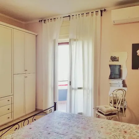 A Casa Di Cecy 4* Agropoli