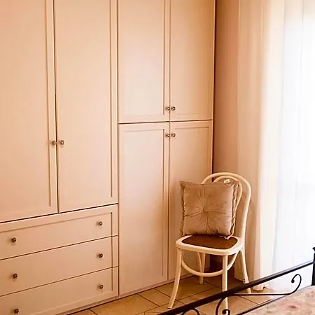 A Casa Di Cecy 4* Agropoli